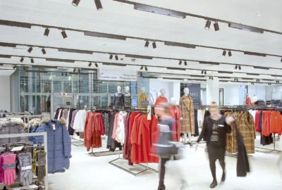 Marks & Spencer installerar tusentals 3D-printade armaturer.