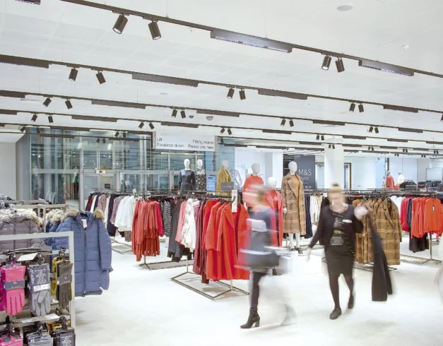 Marks & Spencer installerar tusentals 3D-printade armaturer.